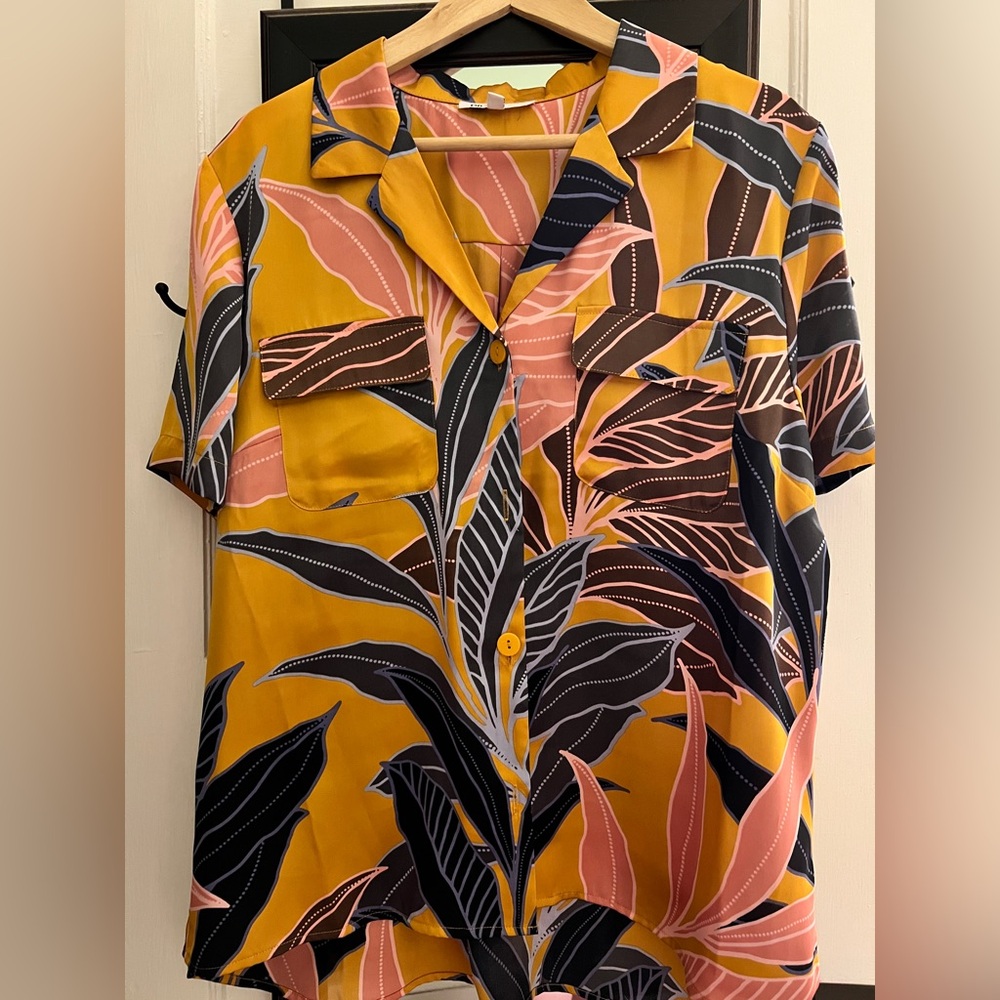 Floral Short Sleeve Button Down Shirt